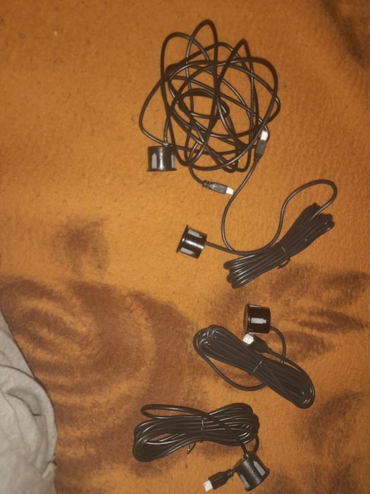 4 sensores de carro e uma Barbatana