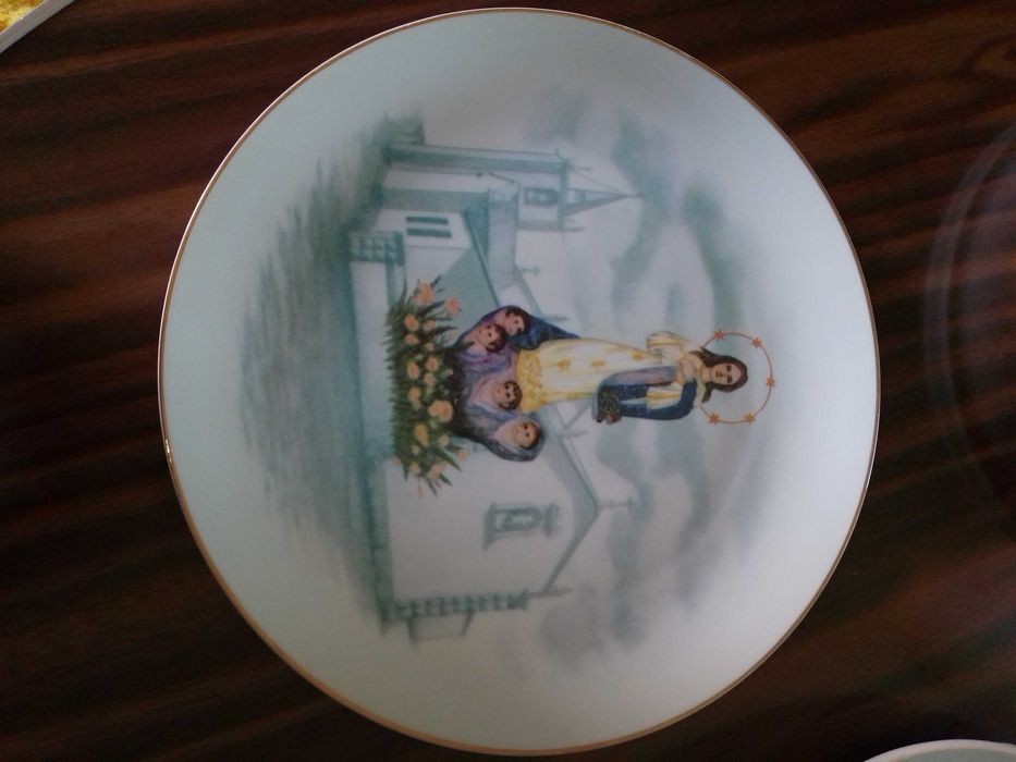 Pratos vista alegre e outros