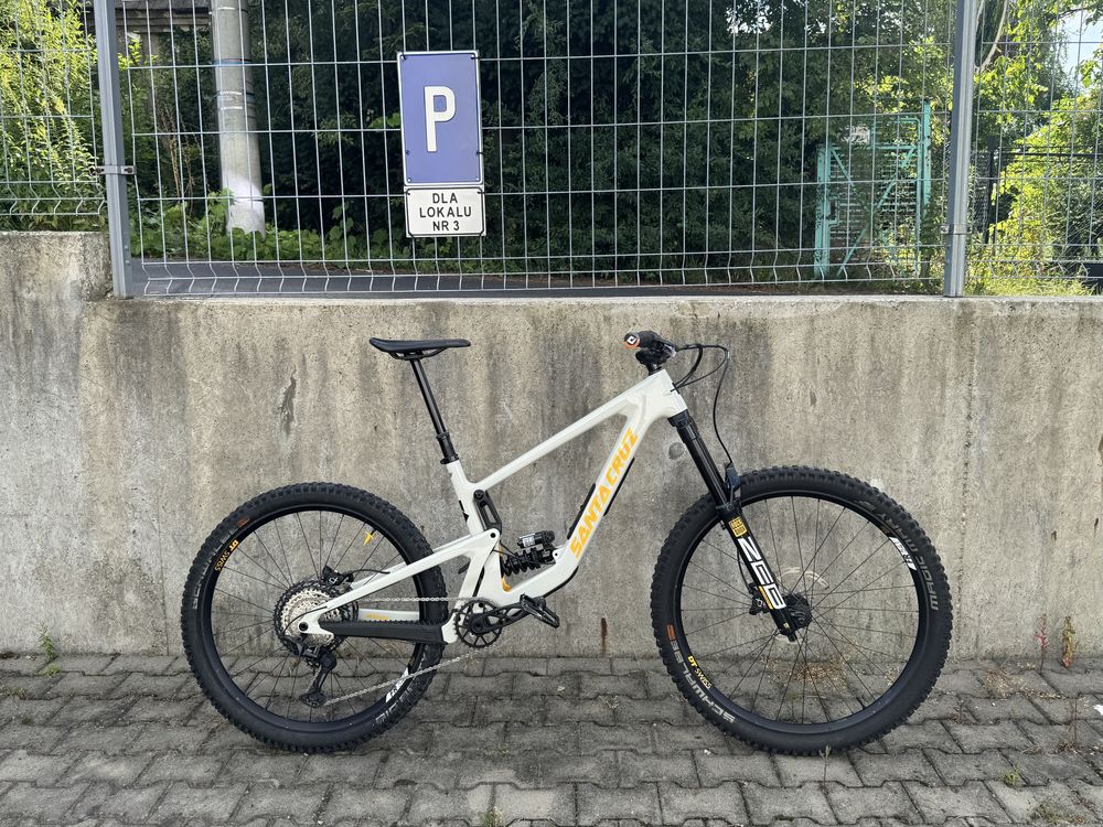 Santa Cruz Bronson 4.1 CC r L , jak nowy