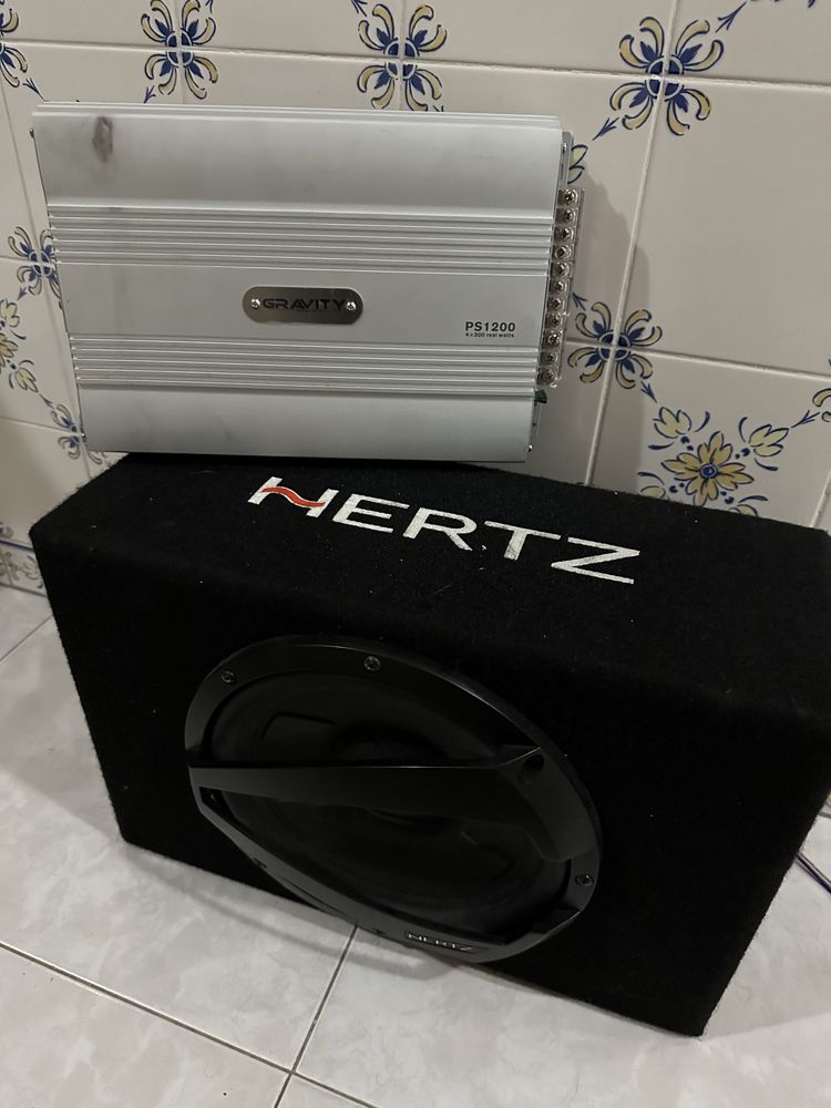 Subwoofer Hertz DBX30 e Amplificador Gravity