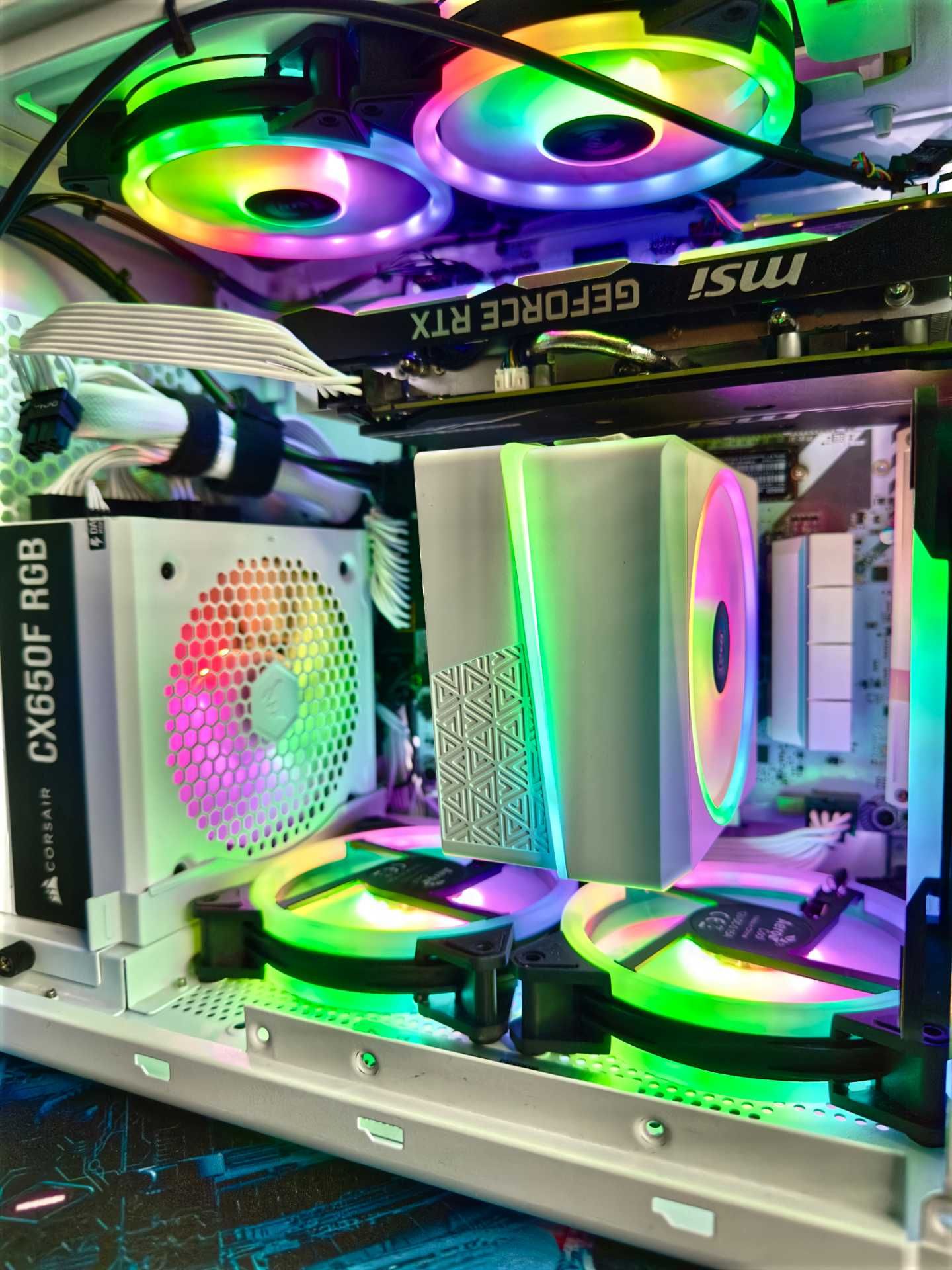 Komputer Phenom Battle Armour Custom Mod i5-7600k, RTX2060, 16GB