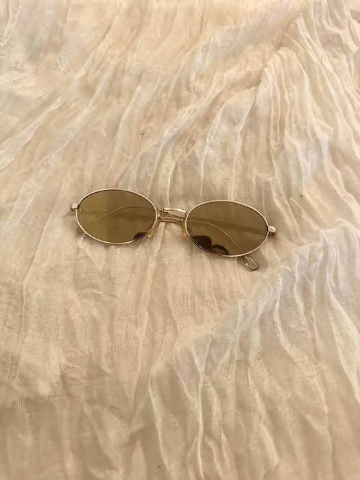 Oculos de sol variados