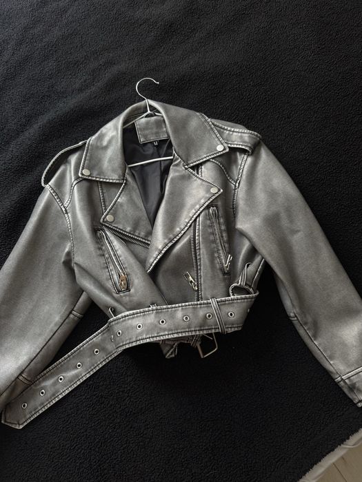 Варена косуха сіра