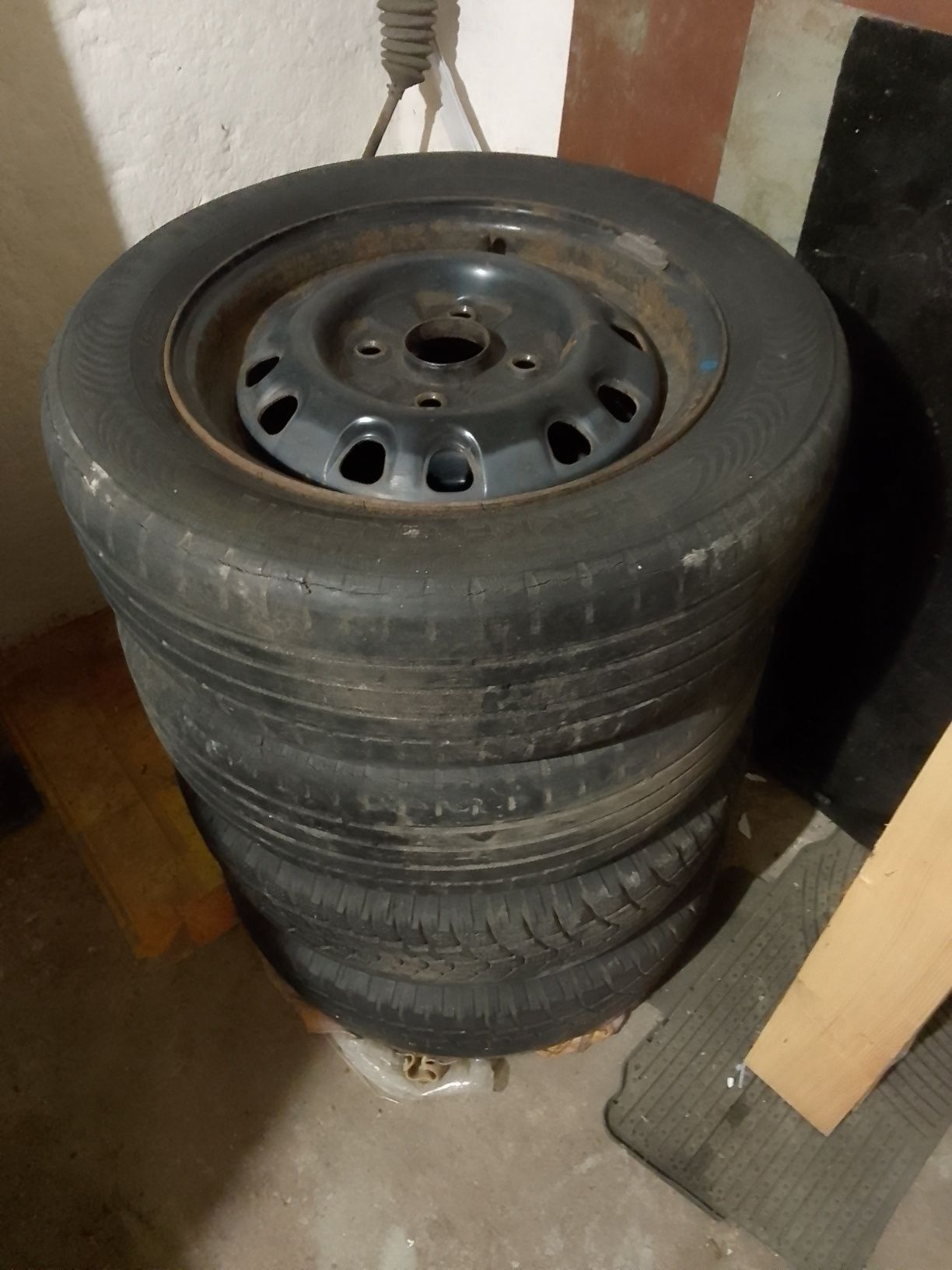 Колесо в сборе R 14