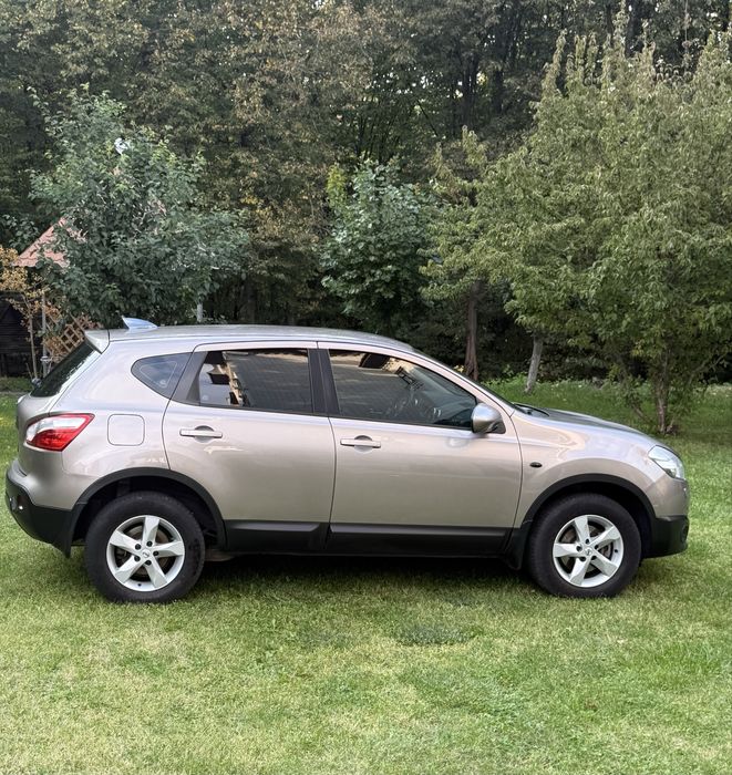 nissan qashqai j10. Официал, пробег 95тыс!
