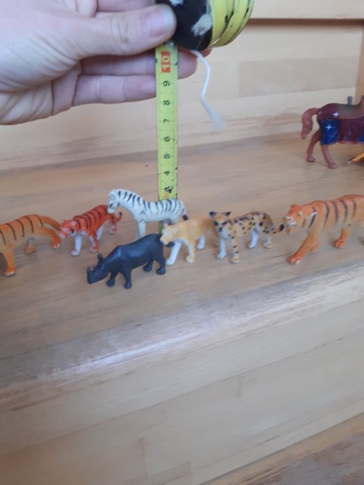 Набір тварин 11 штук