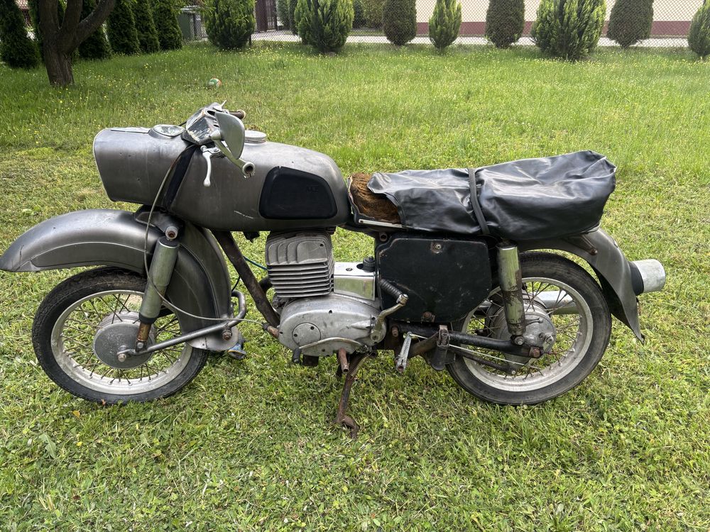MZ TROPHY 250 szary