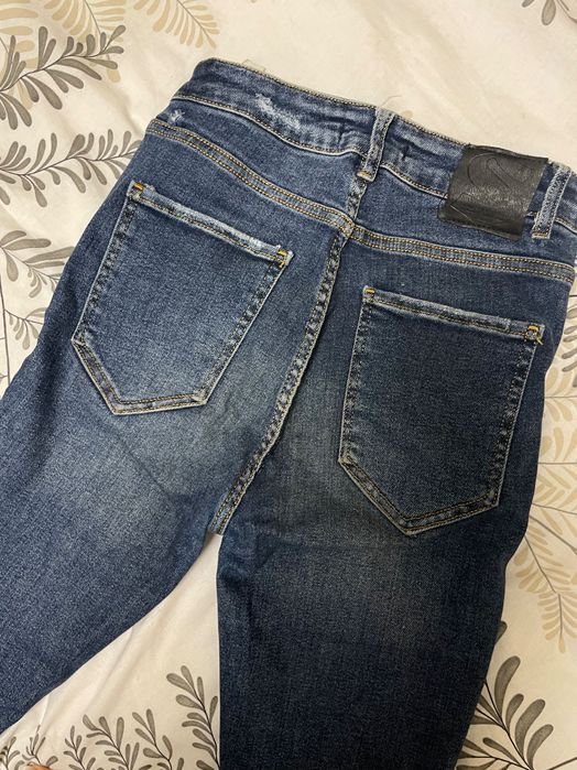 Сині джинси скіні