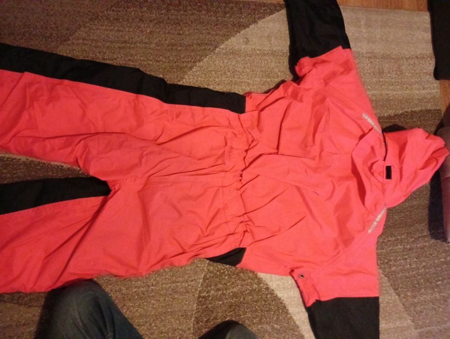 Kombinezon asekuracyjno wypornościowy XL