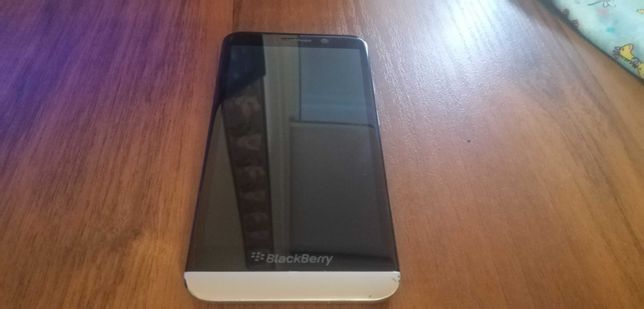 Продам BlackBerry Z30