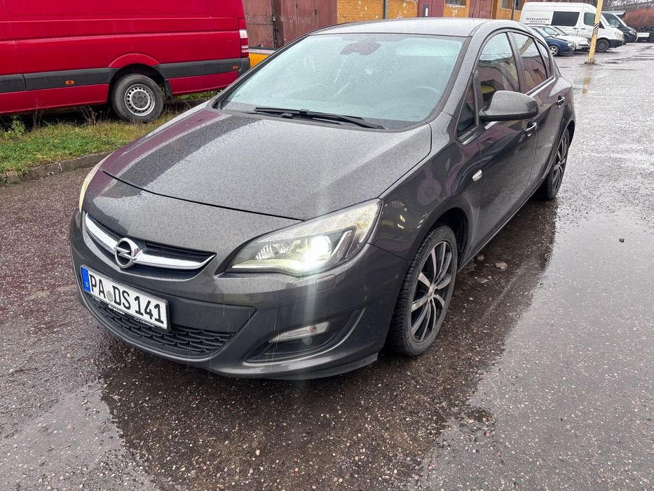 Opel Astra 1.4 T zadbana bogata wersja lift
