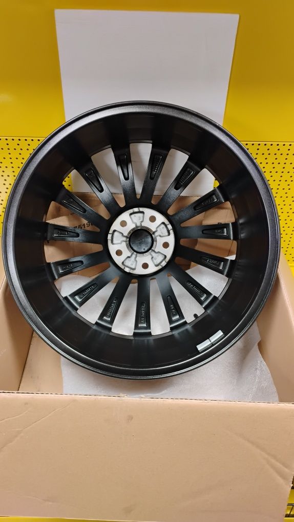 Felga 19 Skoda Octavia RS IV 5E3 ET48 5X112 7,5J VW 2023r