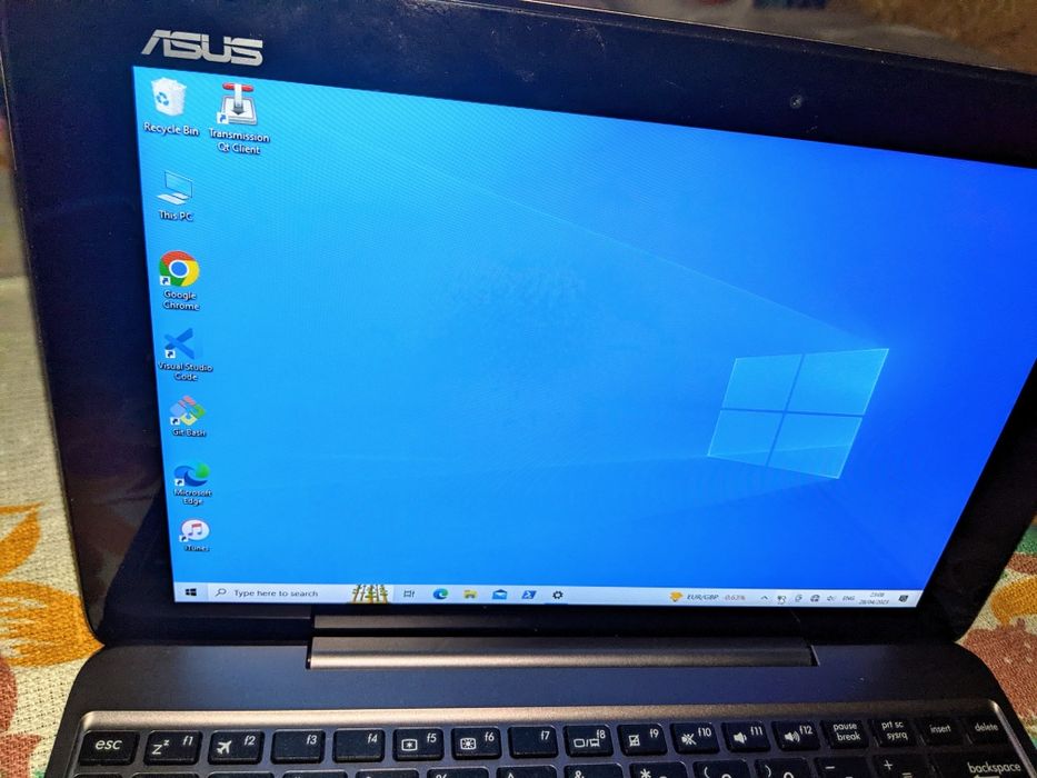 Asus T100HA трансформер ноутбук