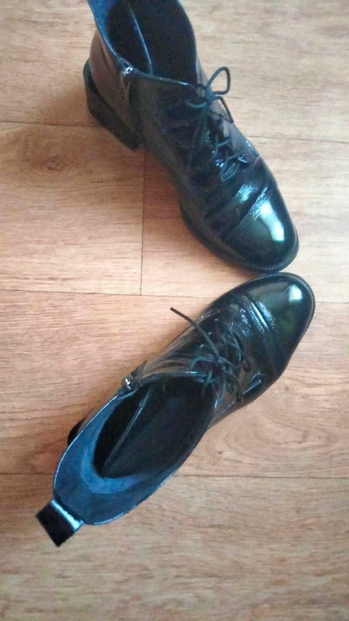 Ботільони шкіряні