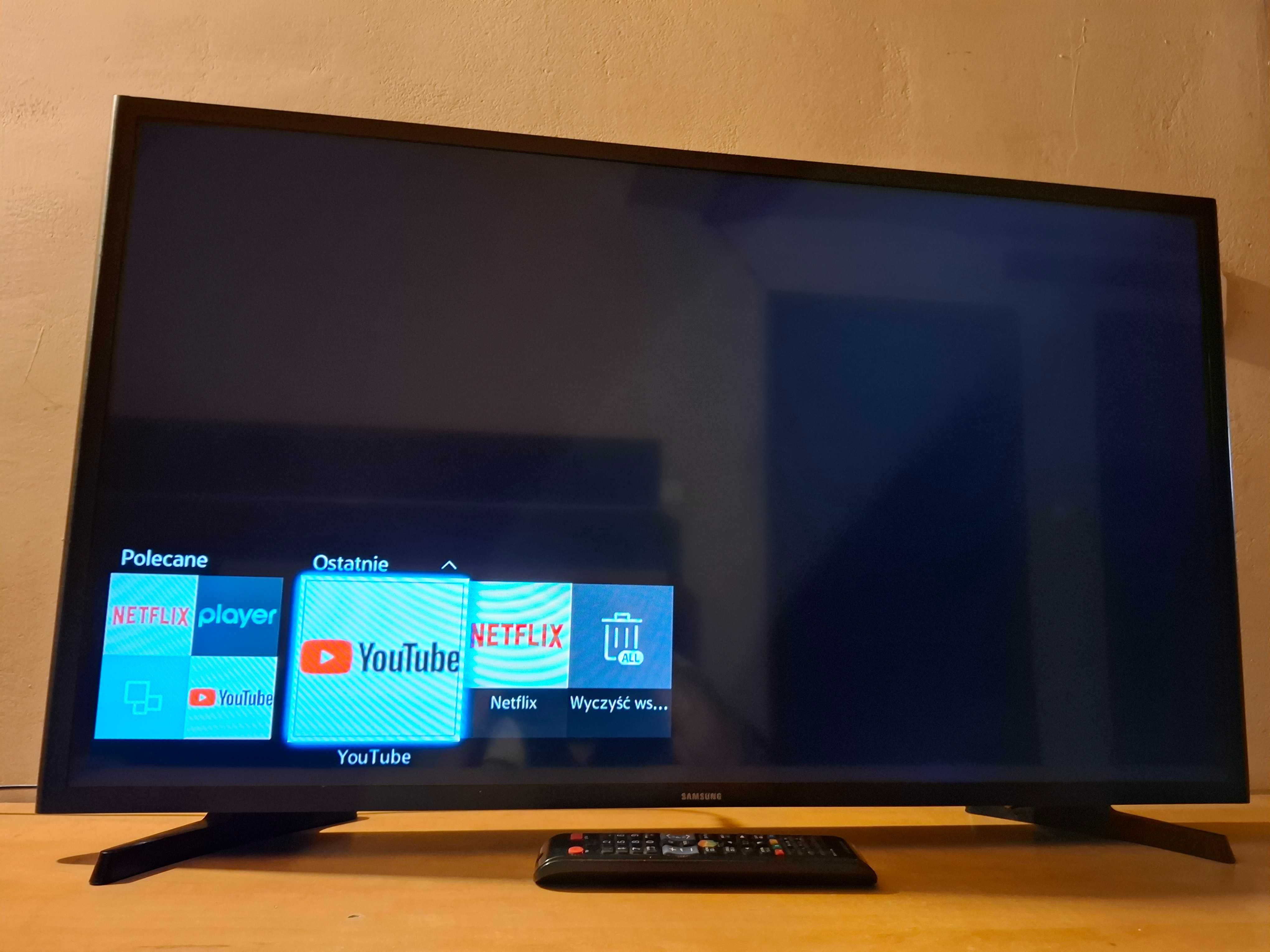 Telewizor LED 40 cali smart tv Wi-Fi Samsung.
