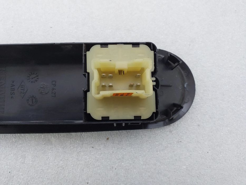 Comando / botão / interruptor vidros frente esquerdo DACIA Duster (HS_