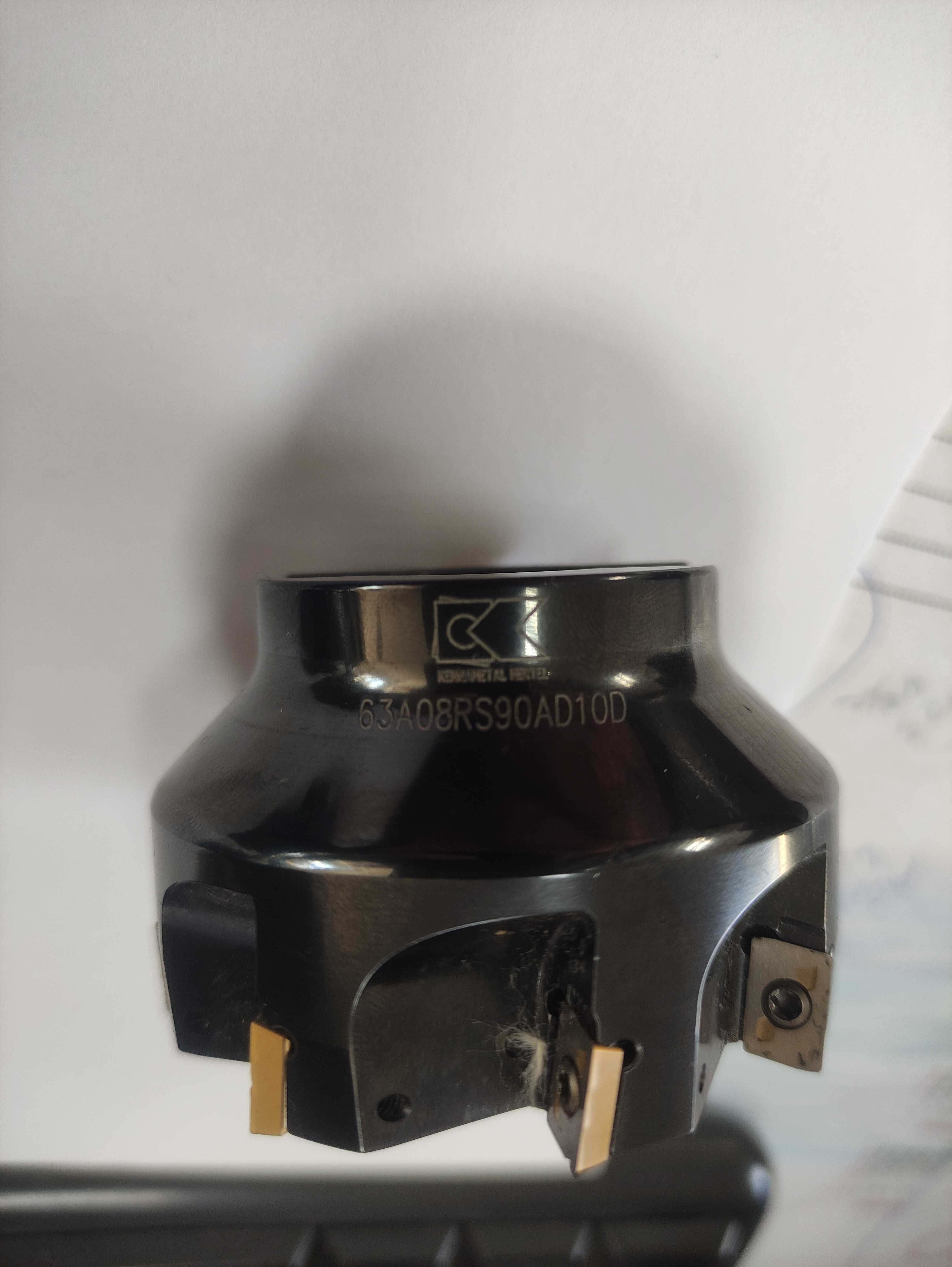 Frez Kennametal 63A08RS90AD10D Głowica frezarska fi 63 90 stopni