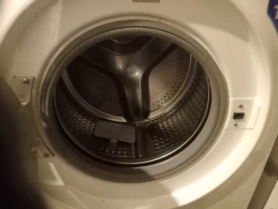 Продам Стиральную машину самсунг