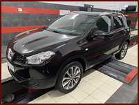 Nissan Qashqai 2.0 Benzyna LIFT Kamera Cofania Dach Panoramiczny Nawigacja