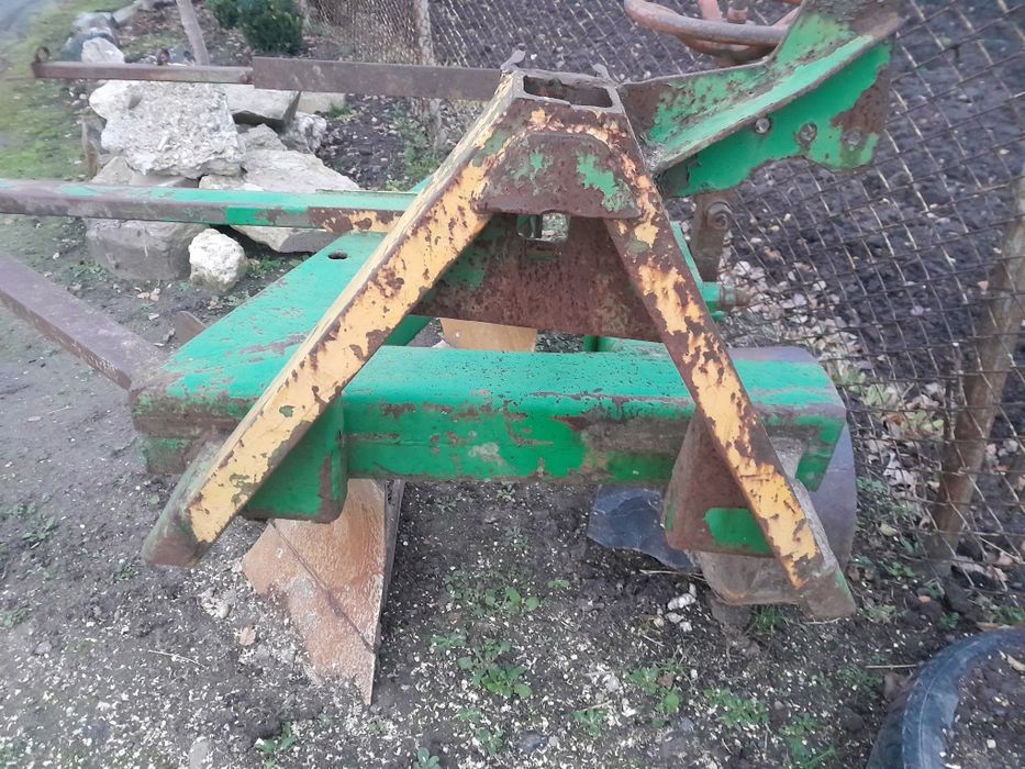 Продається 2х корпусний плуг