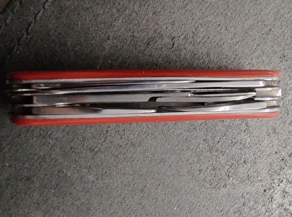 Stary scyzoryk Gerlach 357 w skórzanym etui