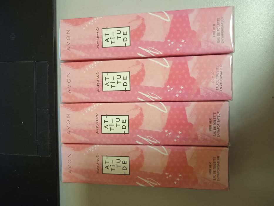 Avon Amour Attitude 50ml folia