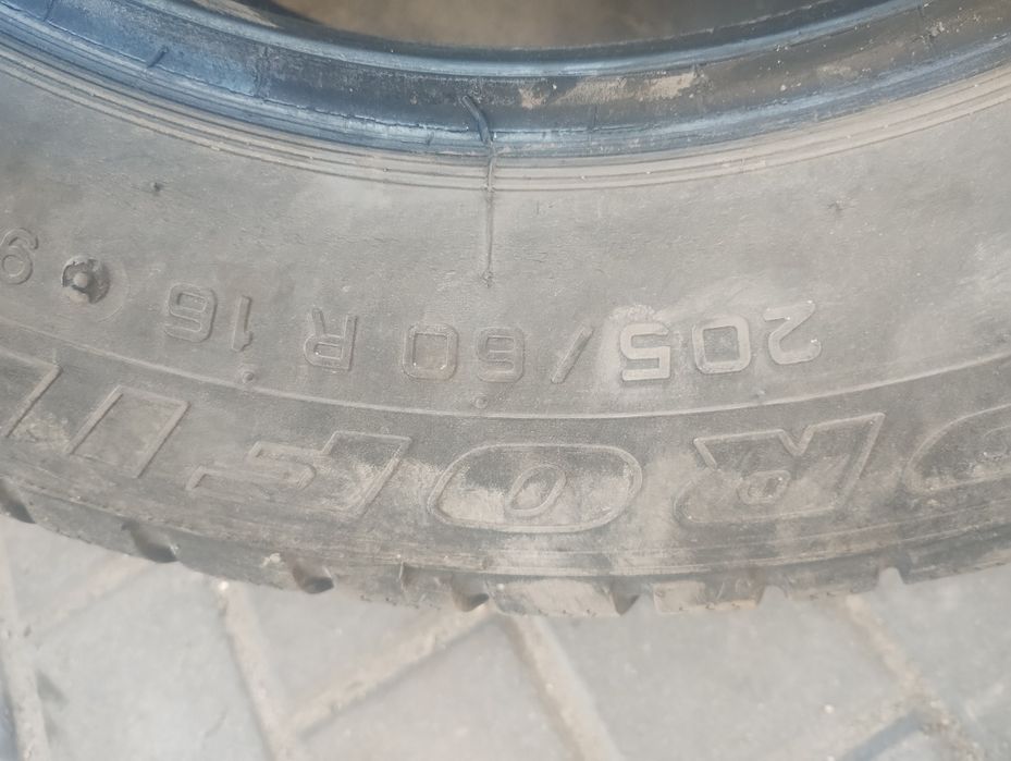 Opony zimowe 16 2sztuki