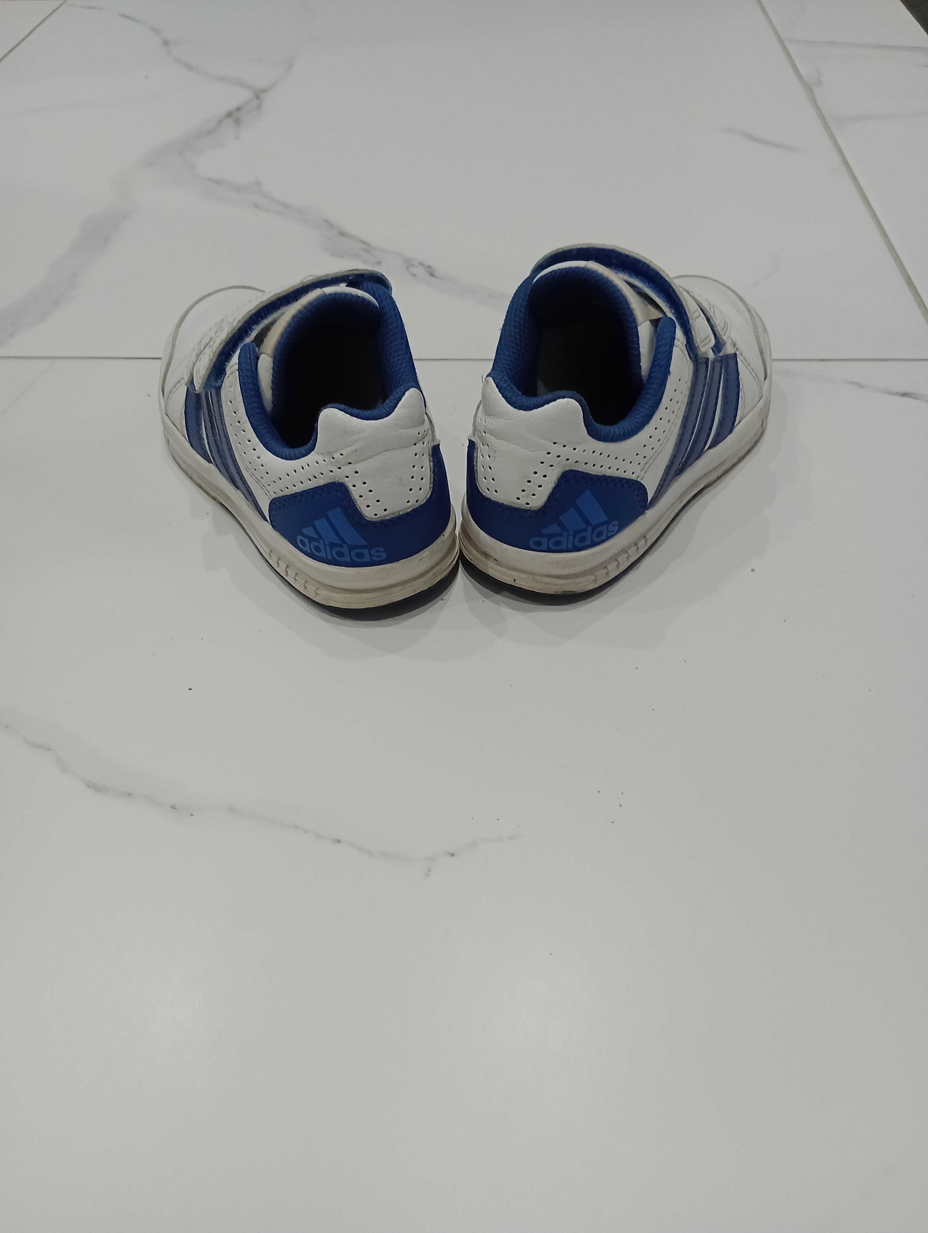 Buciki adidas r 28