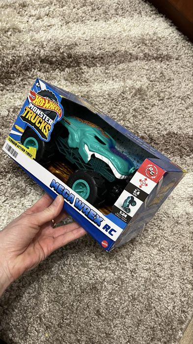 радіокерована машинка Hot Wheels Monster Trucks Mega-Wrex RC