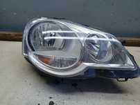 Lampa Prawy Przód Prawa Przednia VW Polo IV 9N LIFT ŁADNA !!!