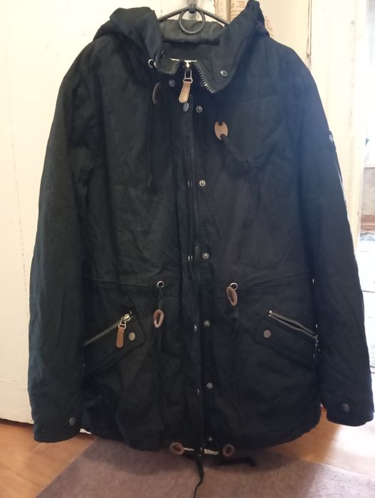 Продам парку демісезонну