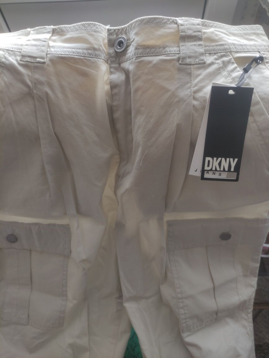 продаю оригинальные женские джинсы DKNY