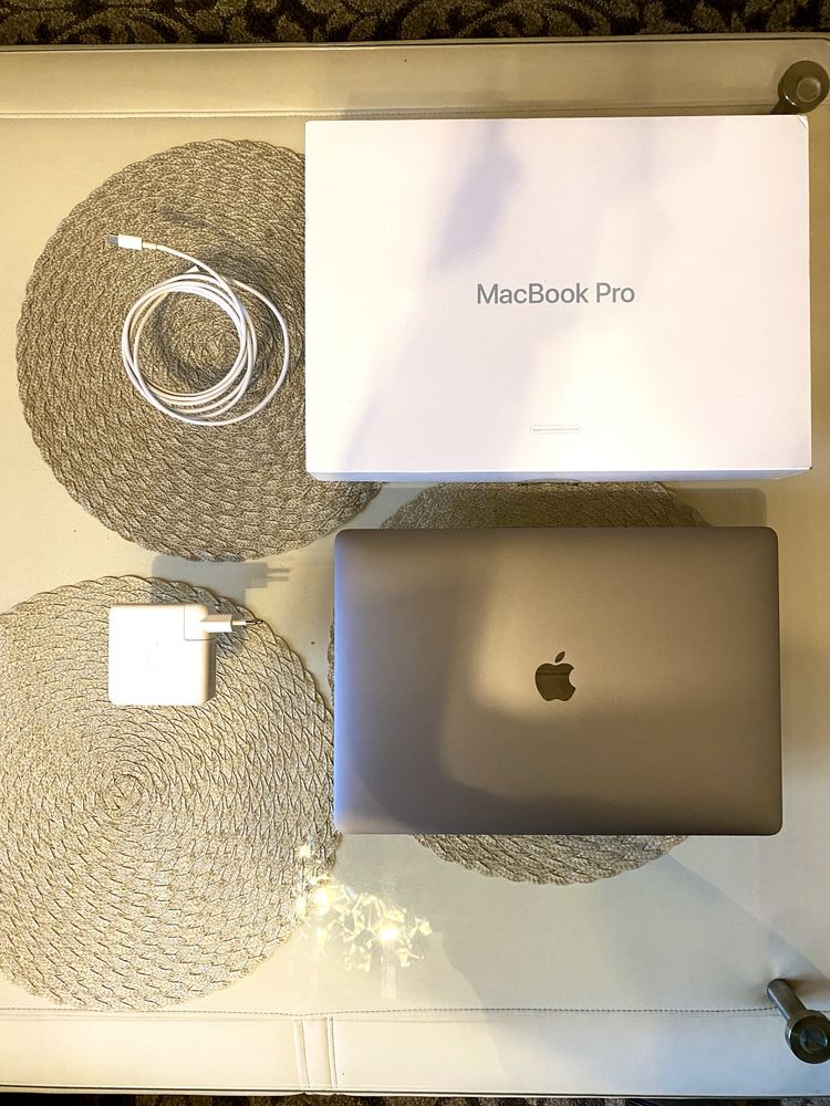 MacBook Pro 15” Sequoia 2017 A1707 TouchBar i7 2,8GHz 16GB RAM 256GB