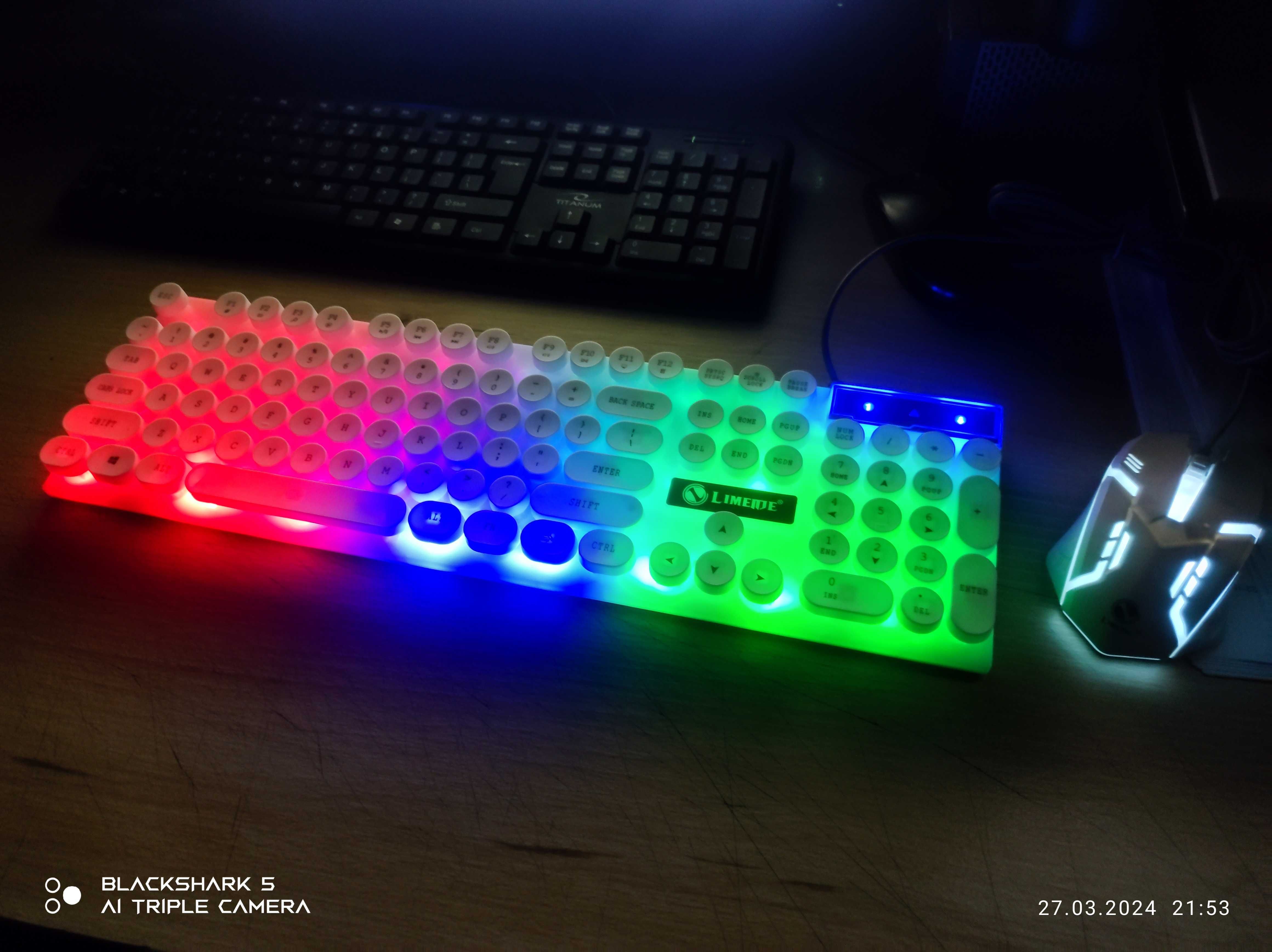 Przewodowa klawiatura + mysz Limeide z podświetleniem RGB. Biały.