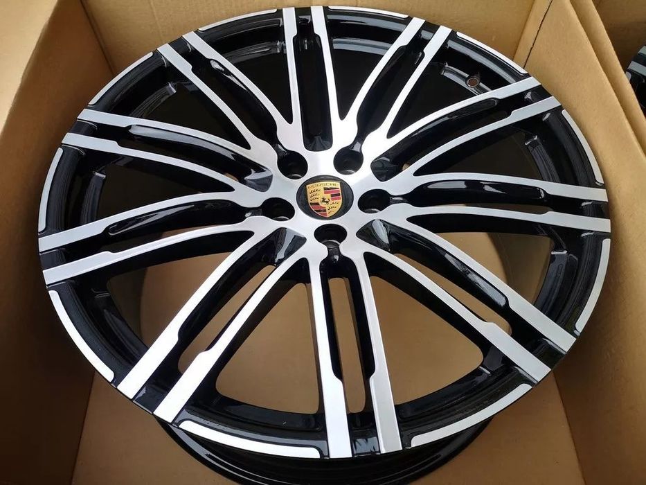 PORSCHE MACAN S / TURBO/ SPIDER 21&#039;&#039;95B nowy model