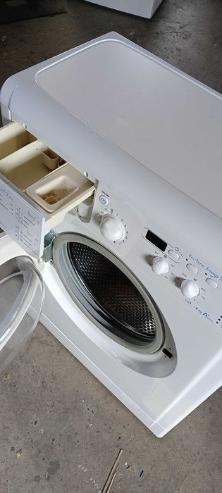 Pralka Indesit slim 33 cm głe.