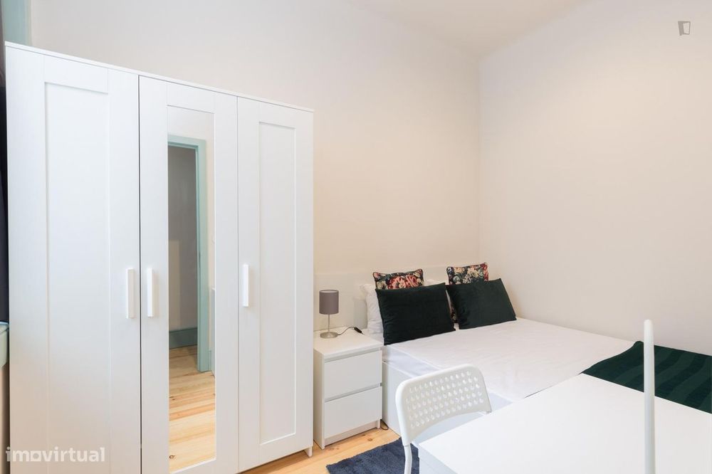 246425 - Cozy single bedroom in 2-bedroom...