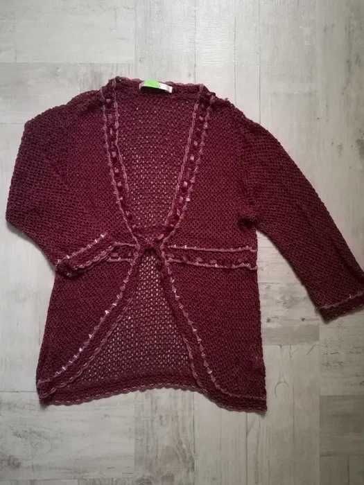 Sweterek fioletowy zapinany pod biustem