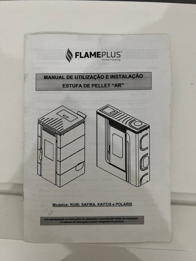 Título: Estufa de Pellets FlamePlus Safira Core B-P