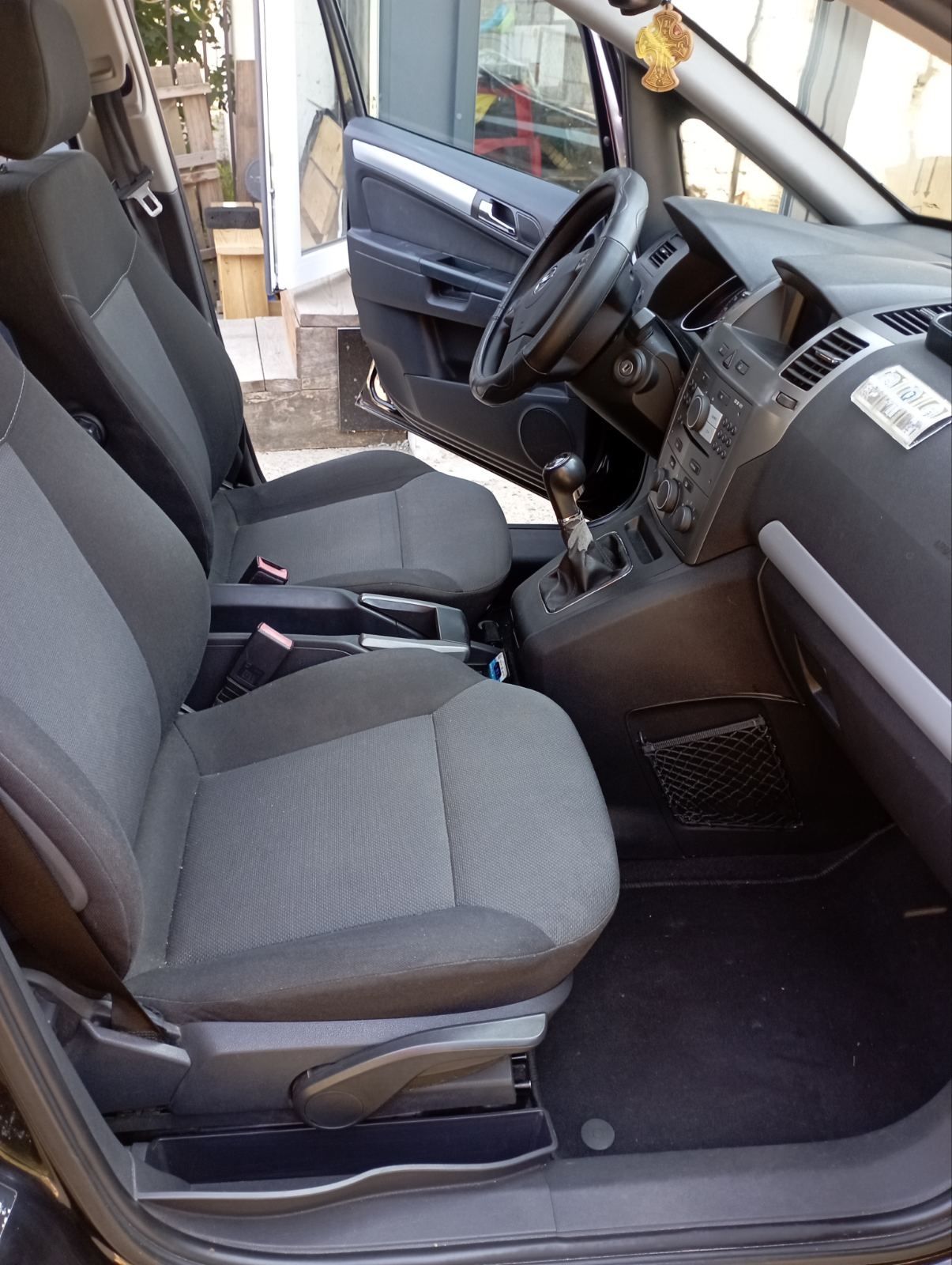 Opel Zafira 1,6 2006