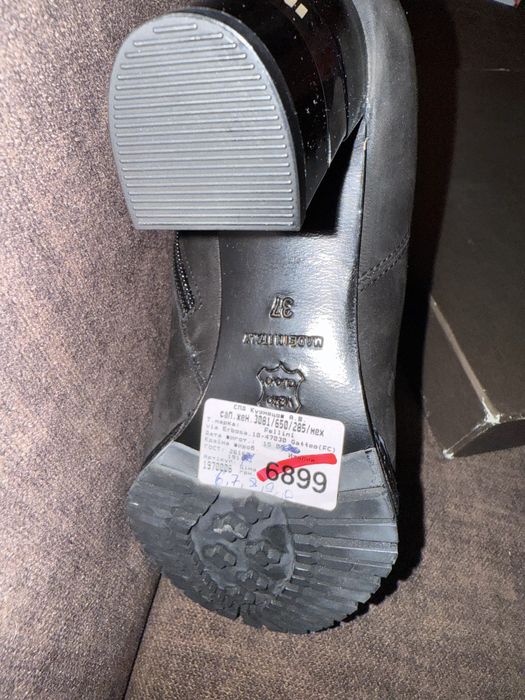 Зимові замшеві елегантні італійські чобітки на натуральному хутрі,р.37