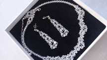 Biżuteria z kamieni swarovski