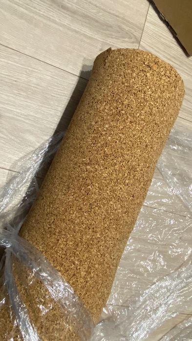 Podkład podłogowy korkowy około 7m x 2mm