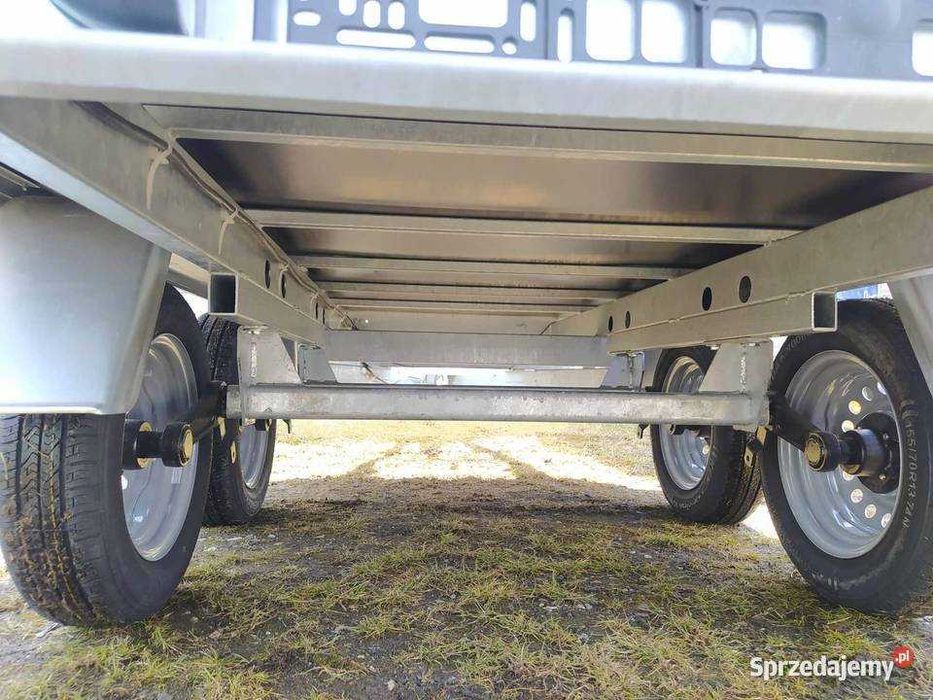 Przyczepa dwuosiowa  na kat B CARRO model DELTA 2615 wym 265x150x37cm