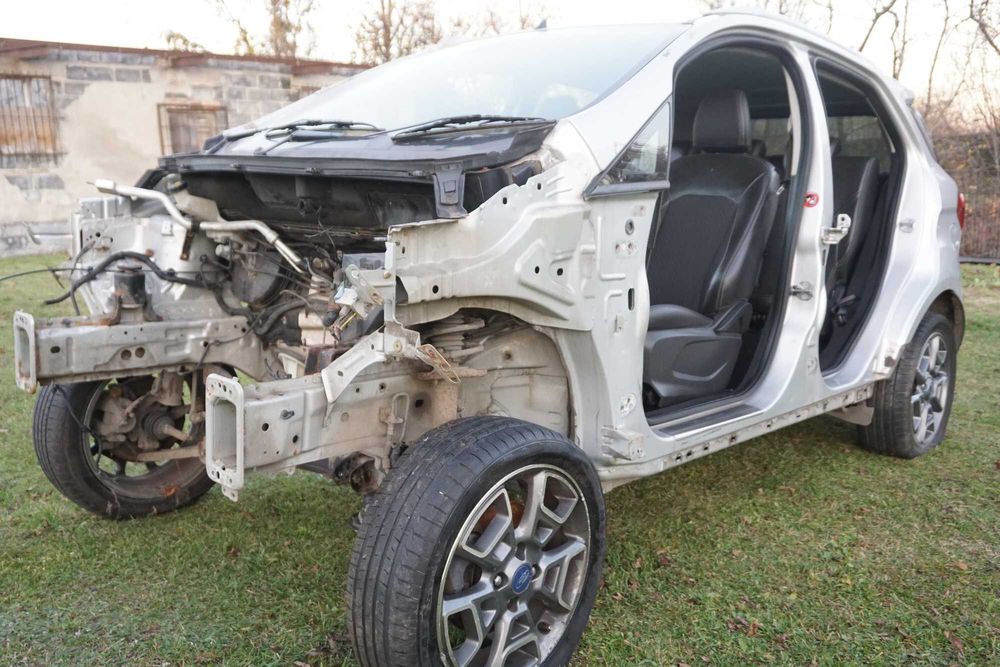 Ford ekcoSport mk2 szkielet skóry koła błotnik lewy prawy tył Całość *