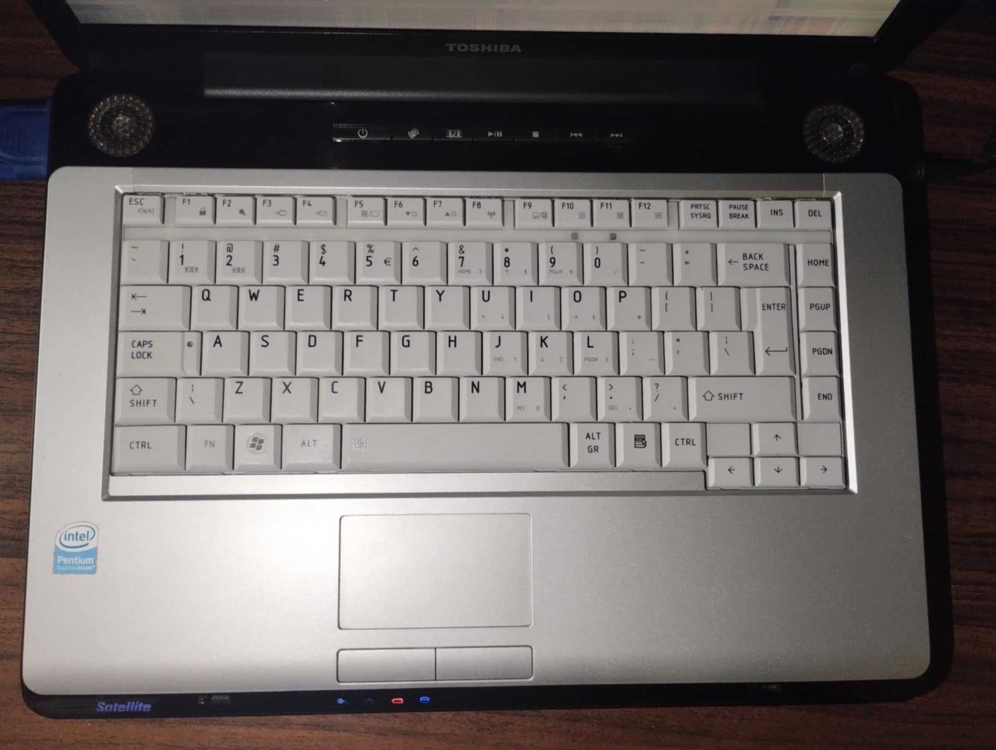 Laptop Toshiba Satellite A200 1-CR