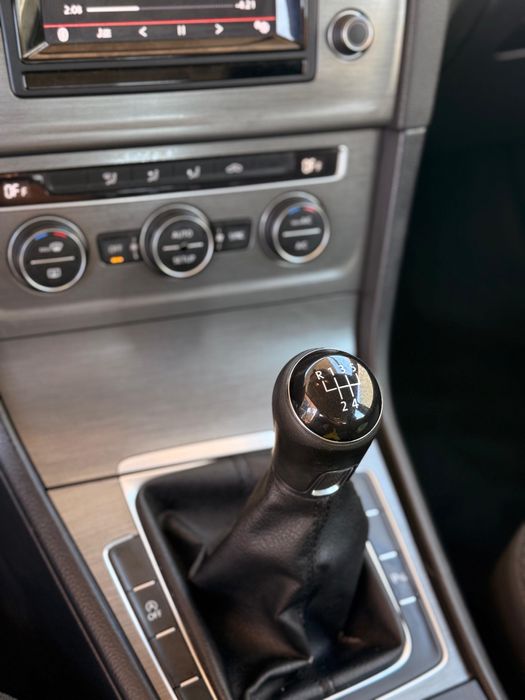 *Volkswagen Golf Variant 1.6 TDI*