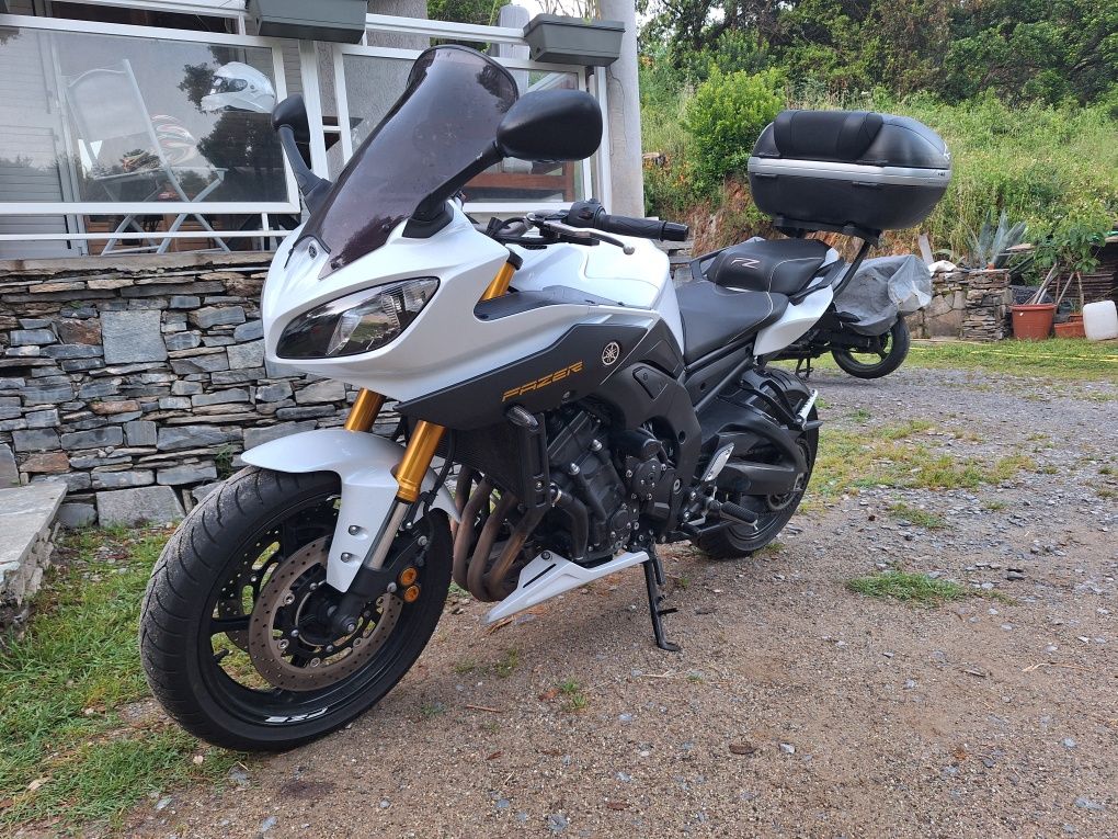 Yamaha FZ8 Fazer 800 Givi Shad R&G