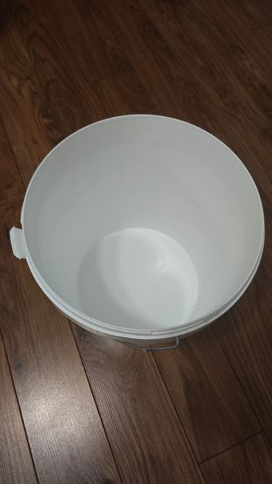 Ведро чистое 25л крышка