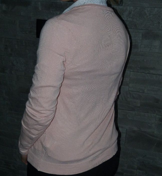 Sweter jasno-różowy XS